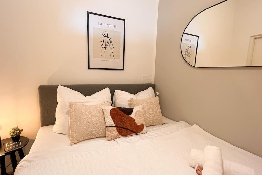Cozy & Central 2 Bedroom Apartment Wenen Buitenkant foto