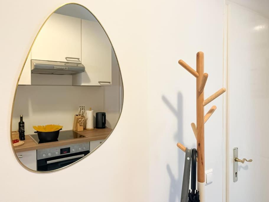 Cozy & Central 2 Bedroom Apartment Wenen Buitenkant foto